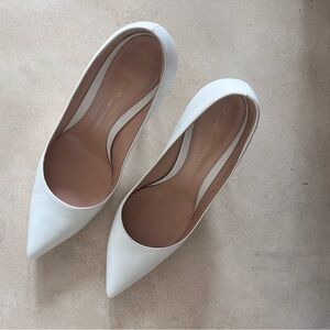 GIANVITO ROSSI WHITE LEATHER 70mm PUMPS
